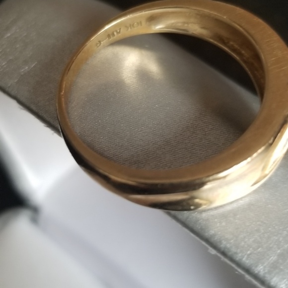 Diamond band ring - Picture 3 of 6